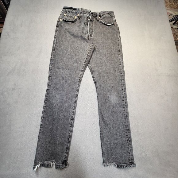 Levis 501 Jeans Womens 10? 30x28 Black Denim Straight Leg Distressed Button Fly - Picture 1 of 13